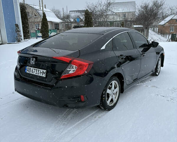 Черный Хонда Цивик, объемом двигателя 2 л и пробегом 197 тыс. км за 13800 $, фото 5 на Automoto.ua