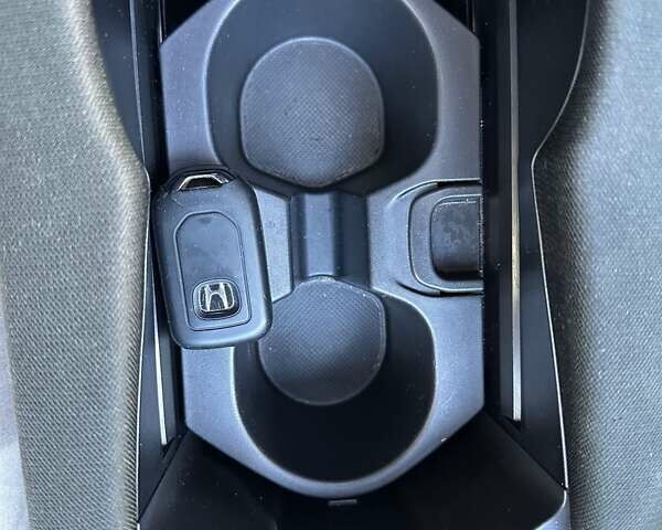 Чорний Хонда Сівік, об'ємом двигуна 1.5 л та пробігом 120 тис. км за 15600 $, фото 29 на Automoto.ua