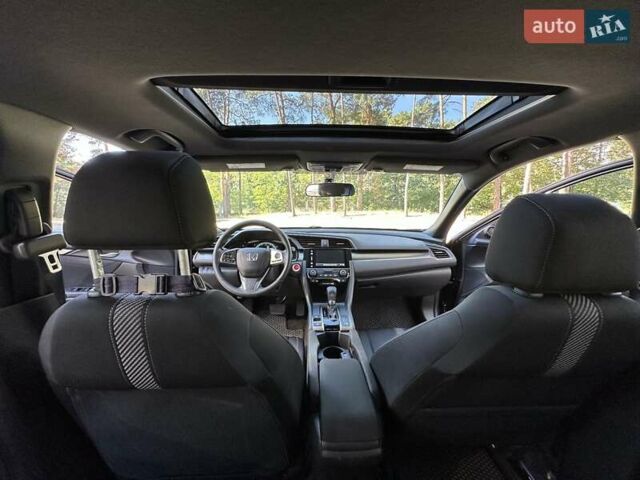 Чорний Хонда Сівік, об'ємом двигуна 1.5 л та пробігом 120 тис. км за 15600 $, фото 21 на Automoto.ua