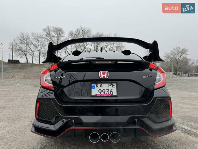 Чорний Хонда Сівік, об'ємом двигуна 2 л та пробігом 68 тис. км за 35000 $, фото 5 на Automoto.ua