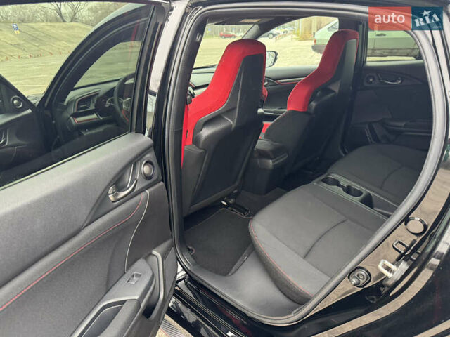 Чорний Хонда Сівік, об'ємом двигуна 2 л та пробігом 68 тис. км за 35000 $, фото 16 на Automoto.ua