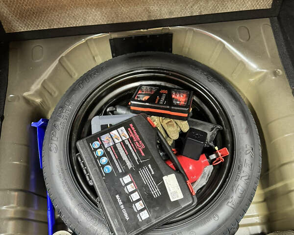 Чорний Хонда Сівік, об'ємом двигуна 1.5 л та пробігом 24 тис. км за 17000 $, фото 14 на Automoto.ua