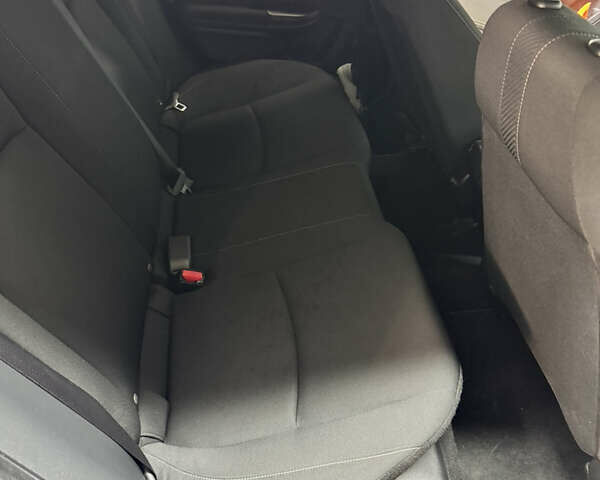 Чорний Хонда Сівік, об'ємом двигуна 1.5 л та пробігом 24 тис. км за 17000 $, фото 21 на Automoto.ua