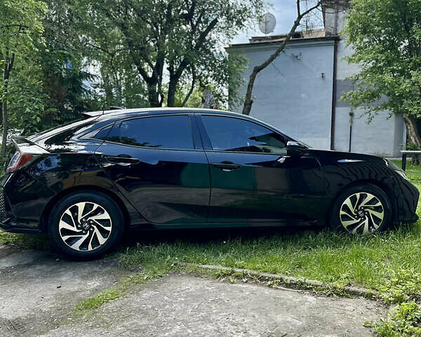 Чорний Хонда Сівік, об'ємом двигуна 1.5 л та пробігом 24 тис. км за 17000 $, фото 7 на Automoto.ua