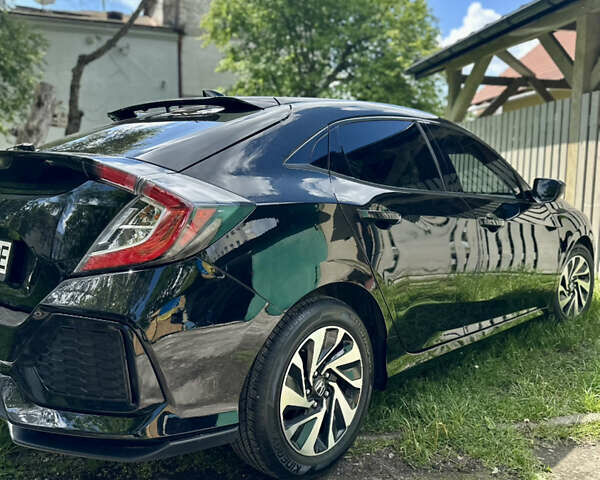 Чорний Хонда Сівік, об'ємом двигуна 1.5 л та пробігом 24 тис. км за 17000 $, фото 2 на Automoto.ua