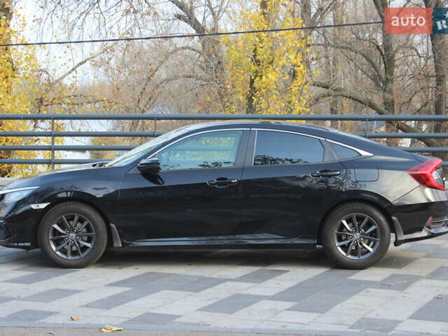 Черный Хонда Цивик, объемом двигателя 1.6 л и пробегом 145 тыс. км за 17599 $, фото 8 на Automoto.ua