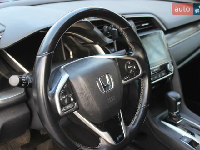 Черный Хонда Цивик, объемом двигателя 1.6 л и пробегом 145 тыс. км за 17599 $, фото 15 на Automoto.ua