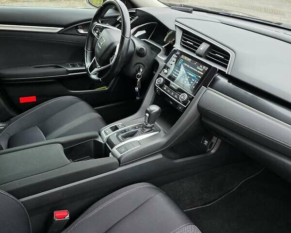 Чорний Хонда Сівік, об'ємом двигуна 1.6 л та пробігом 94 тис. км за 20200 $, фото 6 на Automoto.ua