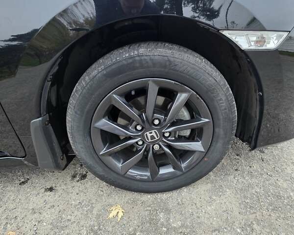 Чорний Хонда Сівік, об'ємом двигуна 1.6 л та пробігом 94 тис. км за 20200 $, фото 8 на Automoto.ua