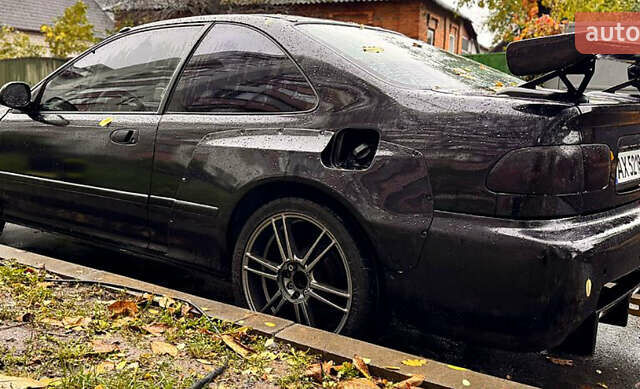 Черный Хонда Цивик, объемом двигателя 1.5 л и пробегом 400 тыс. км за 2600 $, фото 2 на Automoto.ua