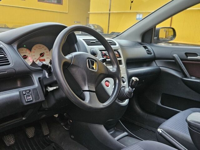 Хонда Цивик 2005 в Житомире на Automoto.ua Черный Хонда Цивик, объемом двигателя 2 л и пробегом 270 тыс. км за 2257 $, фото 22 на Automoto.ua