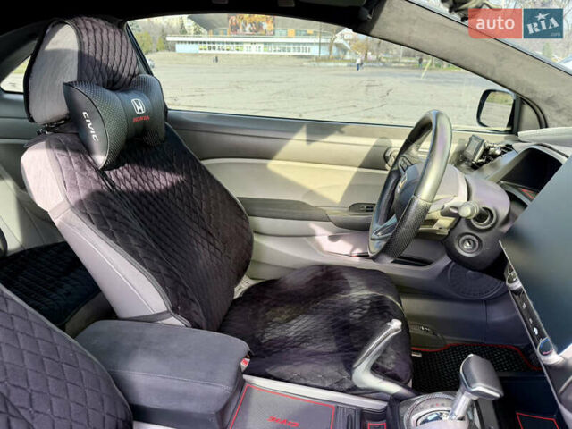 Черный Хонда Цивик, объемом двигателя 1.8 л и пробегом 165 тыс. км за 6999 $, фото 13 на Automoto.ua
