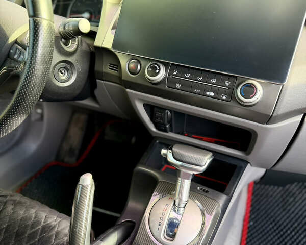 Черный Хонда Цивик, объемом двигателя 1.8 л и пробегом 165 тыс. км за 6999 $, фото 21 на Automoto.ua