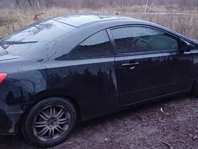 Черный Хонда Цивик, объемом двигателя 1.8 л и пробегом 204 тыс. км за 6200 $, фото 2 на Automoto.ua