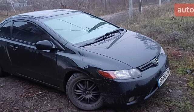 Черный Хонда Цивик, объемом двигателя 1.8 л и пробегом 204 тыс. км за 6200 $, фото 7 на Automoto.ua