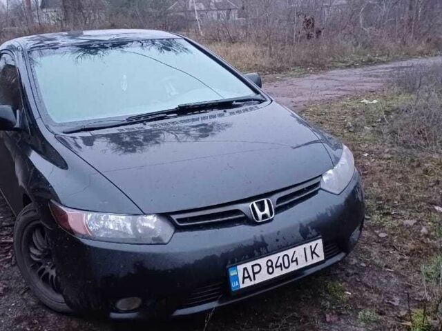 Черный Хонда Цивик, объемом двигателя 1.8 л и пробегом 204 тыс. км за 6200 $, фото 4 на Automoto.ua
