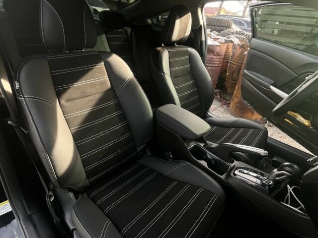 Черный Хонда Цивик, объемом двигателя 1.8 л и пробегом 161 тыс. км за 12000 $, фото 6 на Automoto.ua