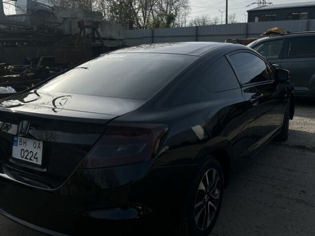 Черный Хонда Цивик, объемом двигателя 1.8 л и пробегом 161 тыс. км за 12000 $, фото 3 на Automoto.ua