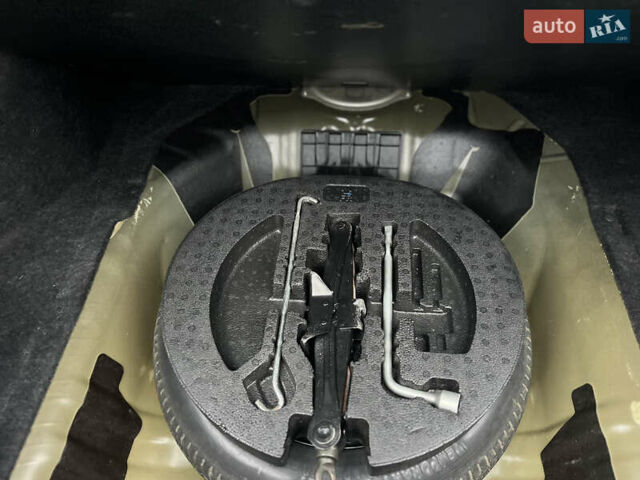 Черный Хонда Цивик, объемом двигателя 1.8 л и пробегом 147 тыс. км за 8888 $, фото 33 на Automoto.ua