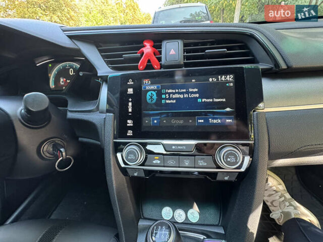 Черный Хонда Цивик, объемом двигателя 2 л и пробегом 72 тыс. км за 13500 $, фото 9 на Automoto.ua