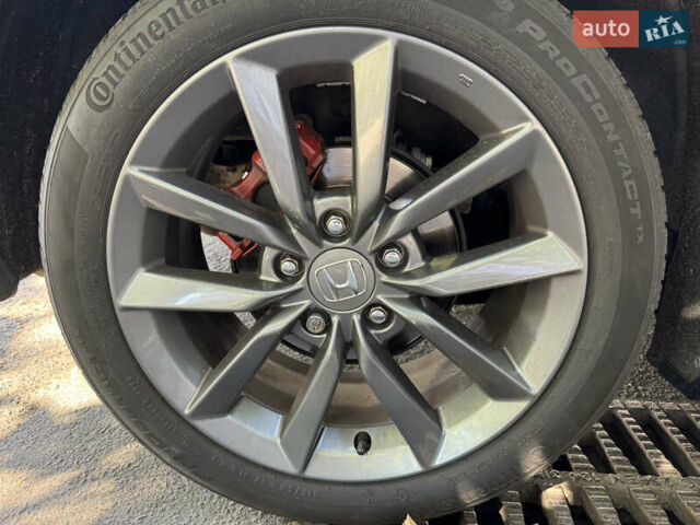 Черный Хонда Цивик, объемом двигателя 2 л и пробегом 72 тыс. км за 13500 $, фото 6 на Automoto.ua