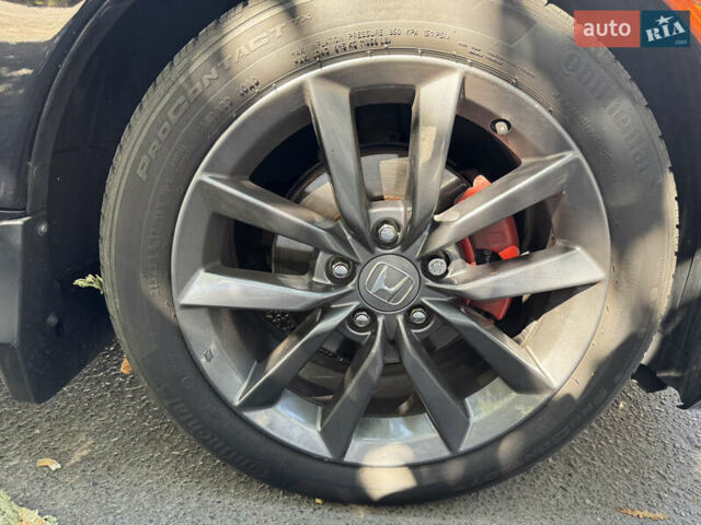 Черный Хонда Цивик, объемом двигателя 2 л и пробегом 72 тыс. км за 13500 $, фото 5 на Automoto.ua