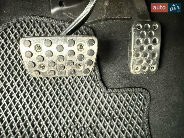 Чорний Хонда Сівік, об'ємом двигуна 2 л та пробігом 71 тис. км за 13900 $, фото 15 на Automoto.ua