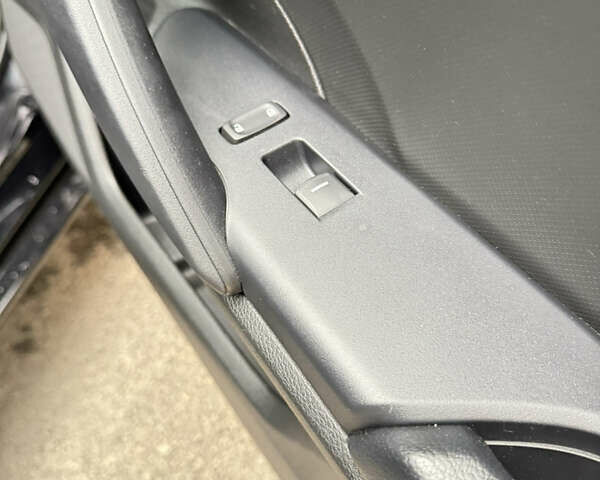 Чорний Хонда Сівік, об'ємом двигуна 2 л та пробігом 71 тис. км за 13900 $, фото 18 на Automoto.ua