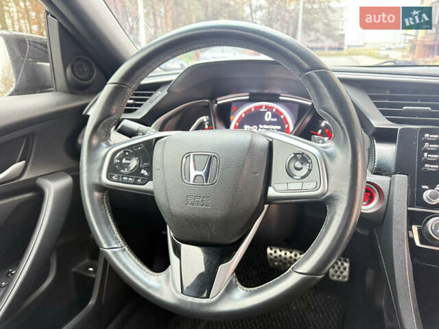 Чорний Хонда Сівік, об'ємом двигуна 2 л та пробігом 71 тис. км за 13900 $, фото 7 на Automoto.ua