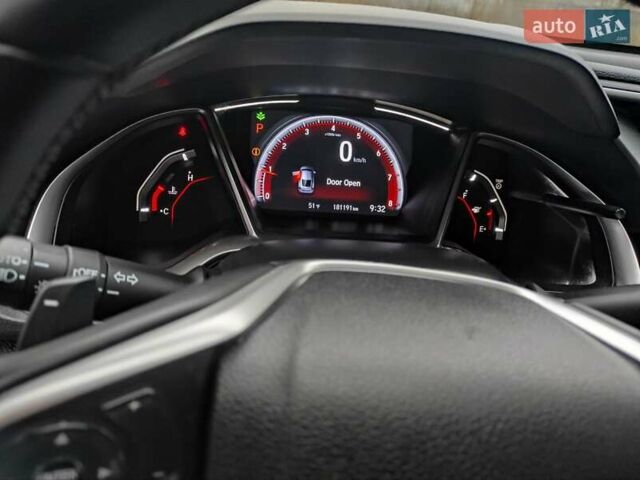 Черный Хонда Цивик, объемом двигателя 2 л и пробегом 181 тыс. км за 13900 $, фото 31 на Automoto.ua