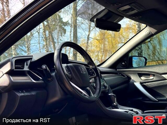 Черный Хонда Цивик, объемом двигателя 15 л и пробегом 56 тыс. км за 14980 $, фото 6 на Automoto.ua