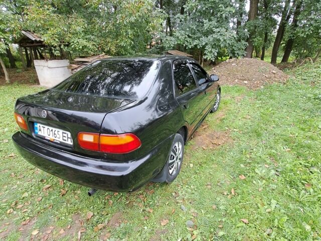 Черный Хонда Цивик, объемом двигателя 1.6 л и пробегом 300 тыс. км за 1700 $, фото 11 на Automoto.ua