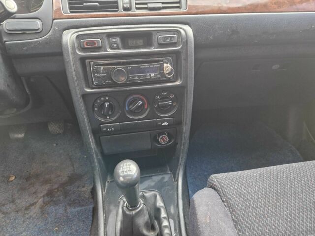 Черный Хонда Цивик, объемом двигателя 1.5 л и пробегом 500 тыс. км за 1950 $, фото 2 на Automoto.ua