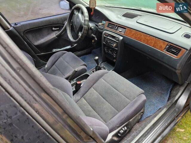 Черный Хонда Цивик, объемом двигателя 1.5 л и пробегом 500 тыс. км за 1950 $, фото 7 на Automoto.ua