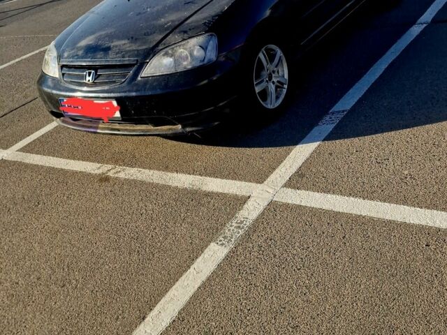 Черный Хонда Цивик, объемом двигателя 1.7 л и пробегом 250 тыс. км за 3700 $, фото 1 на Automoto.ua