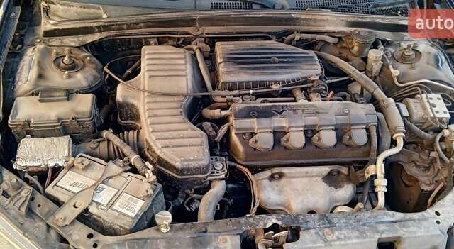 Черный Хонда Цивик, объемом двигателя 1.6 л и пробегом 265 тыс. км за 5500 $, фото 1 на Automoto.ua