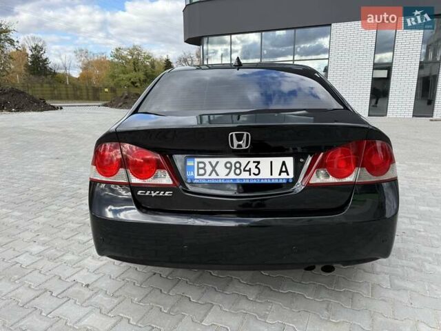 Черный Хонда Цивик, объемом двигателя 1.8 л и пробегом 285 тыс. км за 6200 $, фото 18 на Automoto.ua