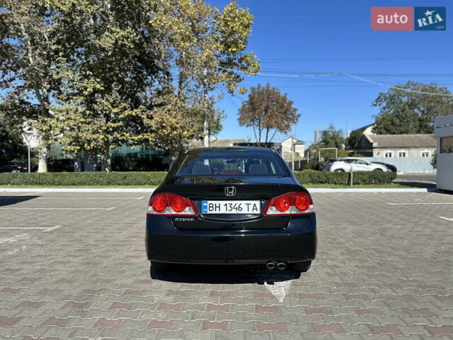 Черный Хонда Цивик, объемом двигателя 1.8 л и пробегом 324 тыс. км за 5800 $, фото 10 на Automoto.ua