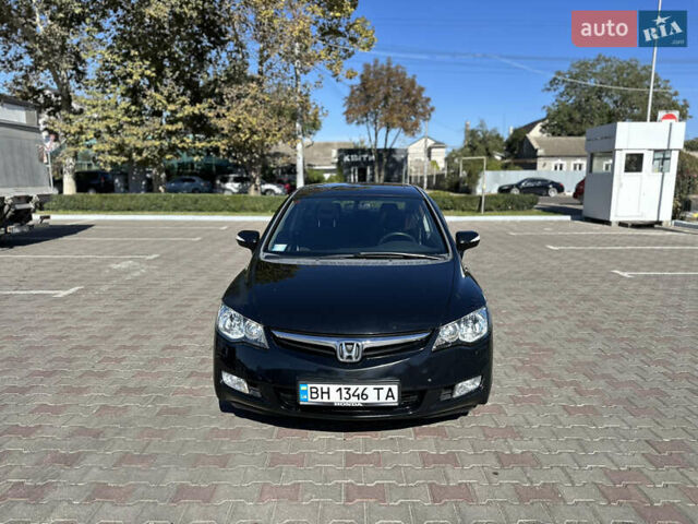 Черный Хонда Цивик, объемом двигателя 1.8 л и пробегом 324 тыс. км за 5800 $, фото 4 на Automoto.ua