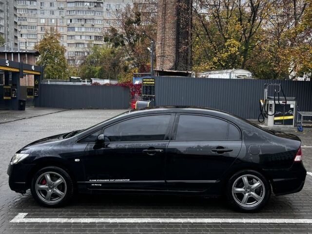 Черный Хонда Цивик, объемом двигателя 1.8 л и пробегом 2 тыс. км за 6000 $, фото 3 на Automoto.ua