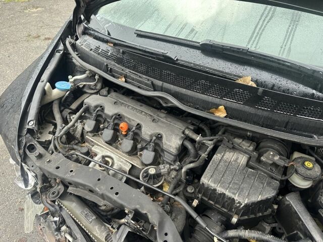 Черный Хонда Цивик, объемом двигателя 1.8 л и пробегом 210 тыс. км за 2850 $, фото 6 на Automoto.ua