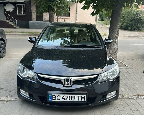Черный Хонда Цивик, объемом двигателя 1.3 л и пробегом 146 тыс. км за 6000 $, фото 3 на Automoto.ua