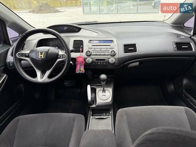 Черный Хонда Цивик, объемом двигателя 1.8 л и пробегом 285 тыс. км за 6200 $, фото 21 на Automoto.ua