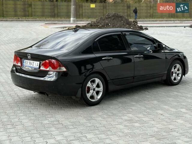 Черный Хонда Цивик, объемом двигателя 1.8 л и пробегом 285 тыс. км за 6200 $, фото 16 на Automoto.ua