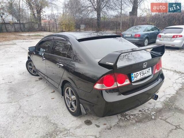 Черный Хонда Цивик, объемом двигателя 1.8 л и пробегом 197 тыс. км за 6999 $, фото 10 на Automoto.ua