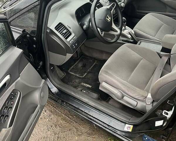 Черный Хонда Цивик, объемом двигателя 1.4 л и пробегом 350 тыс. км за 5700 $, фото 7 на Automoto.ua