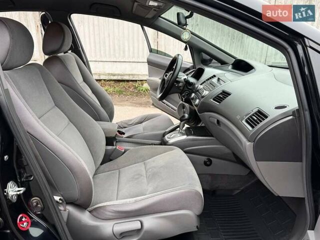 Чорний Хонда Сівік, об'ємом двигуна 1.8 л та пробігом 185 тис. км за 7200 $, фото 16 на Automoto.ua