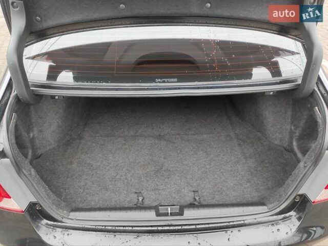 Черный Хонда Цивик, объемом двигателя 1.8 л и пробегом 202 тыс. км за 6600 $, фото 4 на Automoto.ua