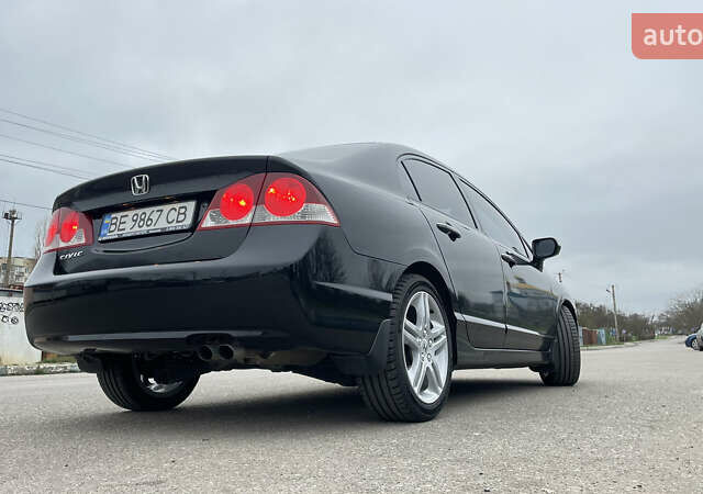 Чорний Хонда Сівік, об'ємом двигуна 1.8 л та пробігом 256 тис. км за 7000 $, фото 23 на Automoto.ua