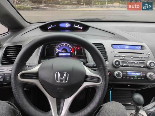 Черный Хонда Цивик, объемом двигателя 1.8 л и пробегом 202 тыс. км за 6600 $, фото 1 на Automoto.ua